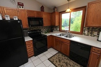 1166 Westbury Knoll in Eagan, MN - Building Photo - Building Photo