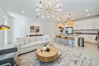 1712 Cleat Ln in Sarasota, FL - Building Photo - Building Photo