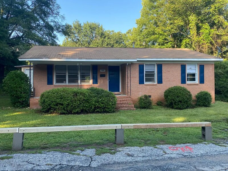 808 Bess St in Newberry, SC - Building Photo