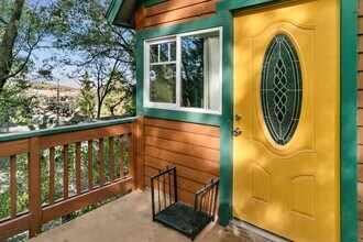 29184 Lakebrook Spur in Lake Arrowhead, CA - Building Photo - Building Photo