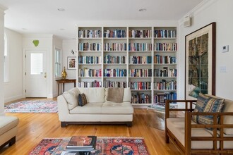 37 Mt Vernon St in Cambridge, MA - Building Photo - Building Photo