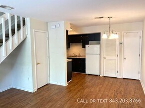 2494 Etiwan Ave in Charleston, SC - Building Photo - Building Photo