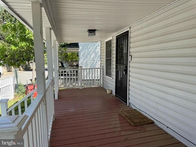 5711 J St in Fairmount Heights, MD - Building Photo - Building Photo