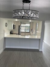 1508 Whitehall Dr in Davie, FL - Building Photo - Building Photo