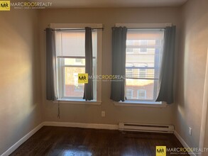 160 Endicott St, Unit 4 in Boston, MA - Building Photo - Building Photo