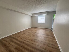 3082 Howey Rd in Columbus, OH - Building Photo - Building Photo