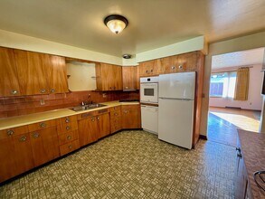 6704 N Wall St in Spokane, WA - Building Photo - Building Photo