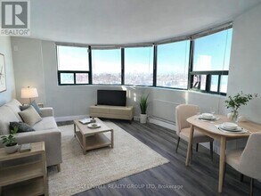 1440 Heron Rd in Ottawa, ON - Building Photo - Building Photo