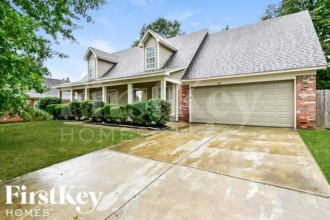 property at 7481 Fox Trce