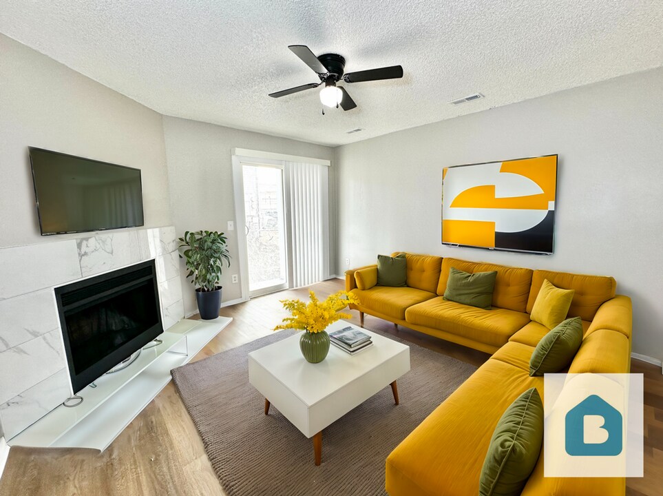 1145 Mazatlan Cir-Unit -A in Colorado Springs, CO - Building Photo