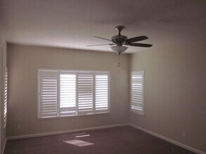 221 Ali Ct in Tracy, CA - Building Photo - Building Photo