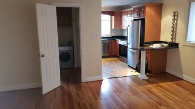 3656 New Hampshire Ave NW, Unit 4 in Washington, DC - Building Photo - Building Photo