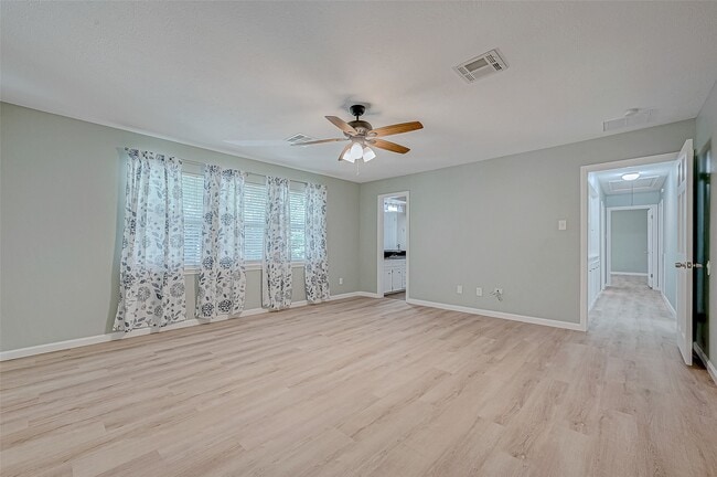 property at 8110 Bent Oak Ln