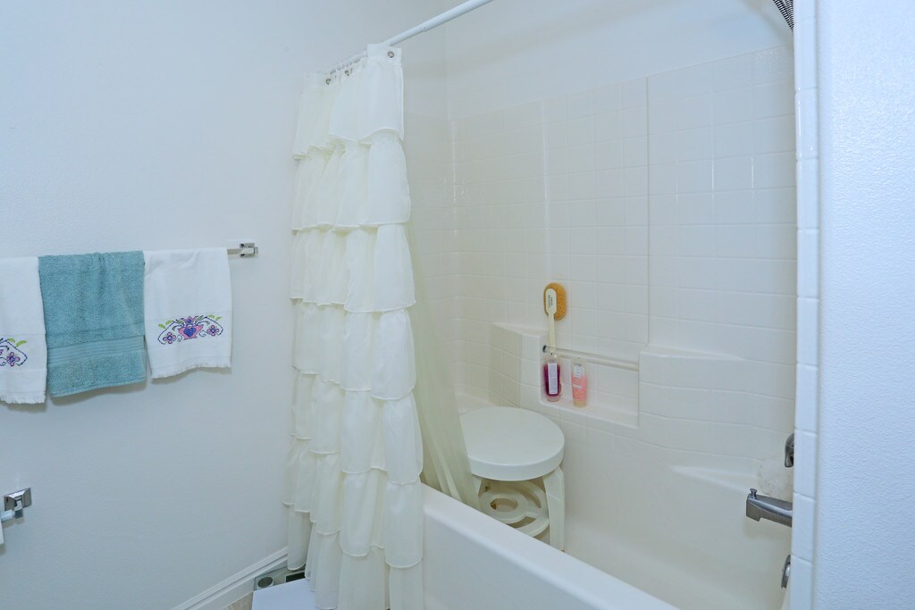 Katherine Heights Townhomes and Villas Bullhead City, AZ Apartments