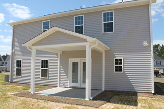 1714 Veranda Ct in Aberdeen, NC - Building Photo - Building Photo