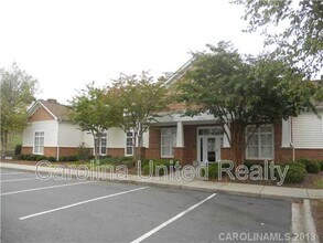 10675 Hill Point Ct in Charlotte, NC - Building Photo - Building Photo