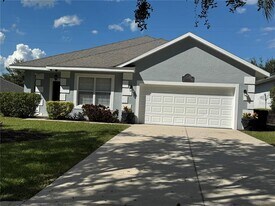 10817 Masters Dr in Clermont, FL - Building Photo