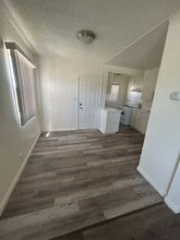 The Ridge I Apartments in Ridgecrest, CA - Building Photo - Interior Photo