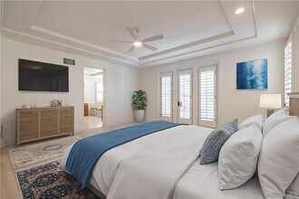 17 Colonial Dr in Newport Beach, CA - Building Photo - Building Photo