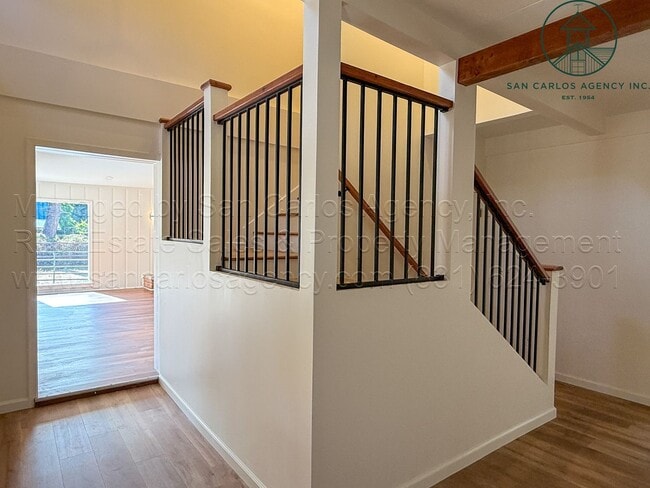 27548 Schulte Rd in Carmel, CA - Building Photo - Building Photo