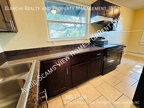 1314 12th Ave S in St. Petersburg, FL - Foto de edificio - Building Photo