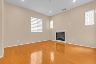 51 Danbury Ln in Irvine, CA - Building Photo - Building Photo