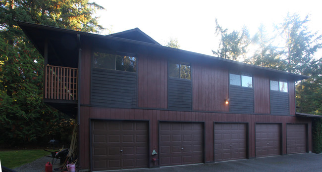 3323 56th St SW in Gig Harbor, WA - Building Photo - Building Photo