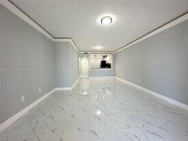 871 NE 207th Terrace in Miami, FL - Building Photo