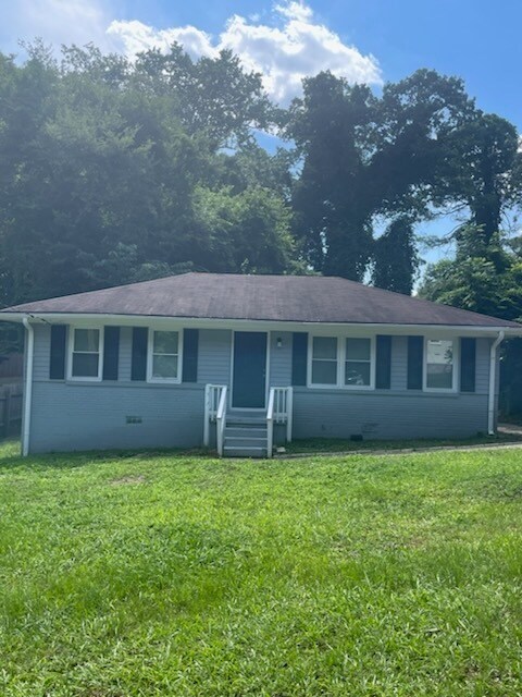 property at 2245 Polar Rock Ave SW