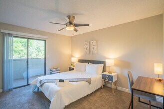 8550 E McDowell Rd in Scottsdale, AZ - Building Photo - Building Photo