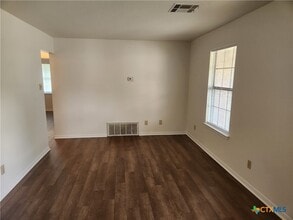 2409 Paul Revere St in Temple, TX - Building Photo - Building Photo