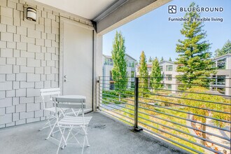 111 N Rengstorff Ave in Mountain View, CA - Building Photo - Building Photo