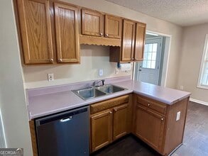 22 Meadow Chase Way in Palmetto, GA - Building Photo - Building Photo