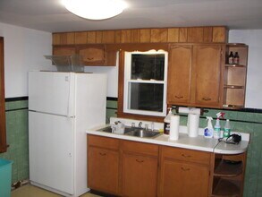 744 Astor Ave in Morgantown, WV - Building Photo - Building Photo
