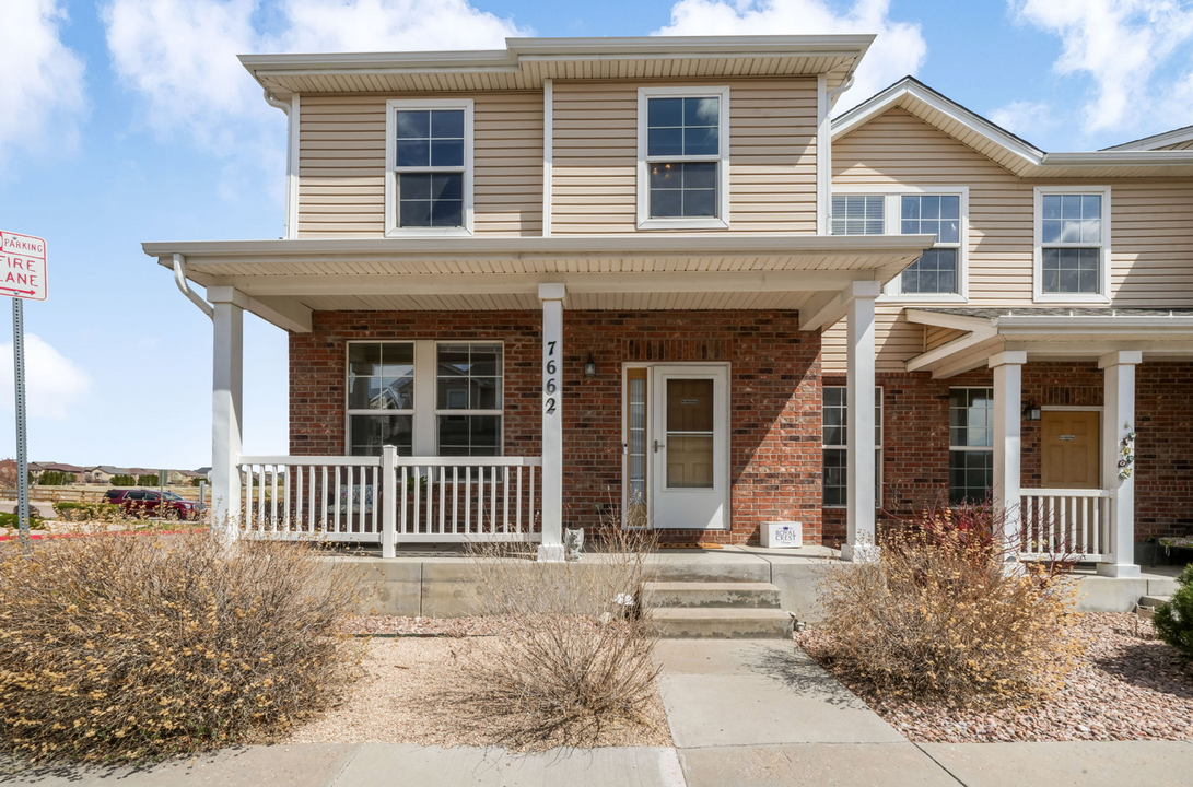 7662 Sandy Springs Pt in Fountain, CO - Building Photo