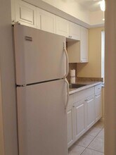 104 SE 10th St, Unit 101 in Deerfield Beach, FL - Building Photo - Building Photo
