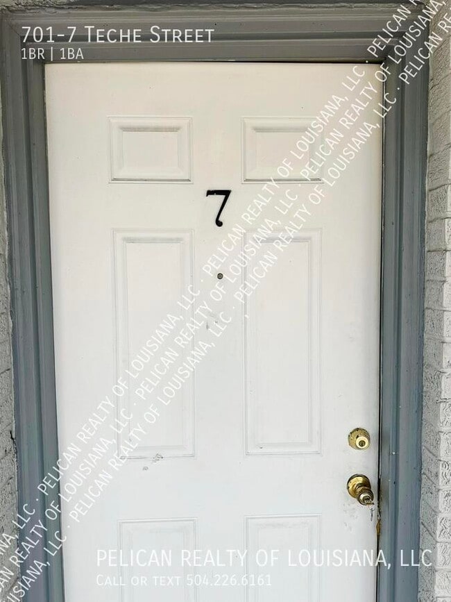 property at 701 Teche St