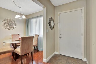 7451 NW 16th St in Plantation, FL - Building Photo - Building Photo
