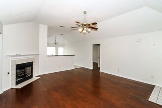 3833 Richbrook Dr in Memphis, TN - Building Photo - Building Photo