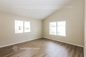 11579 Ridgecrest Ln in Moreno Valley, CA - Foto de edificio - Building Photo