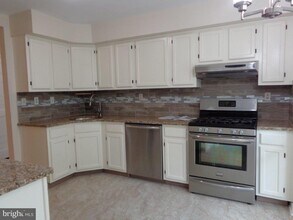 115 Federal Ct in Princeton, NJ - Building Photo - Building Photo