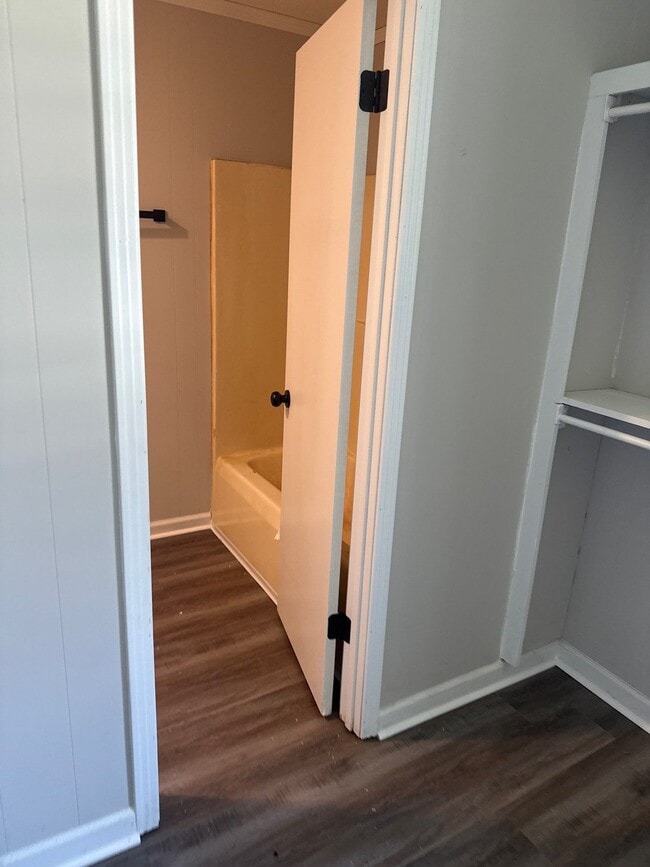 50 W Cooper St in Brownsville, TN - Building Photo - Building Photo