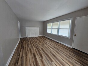 1608 Craven St in Columbia, SC - Building Photo - Building Photo