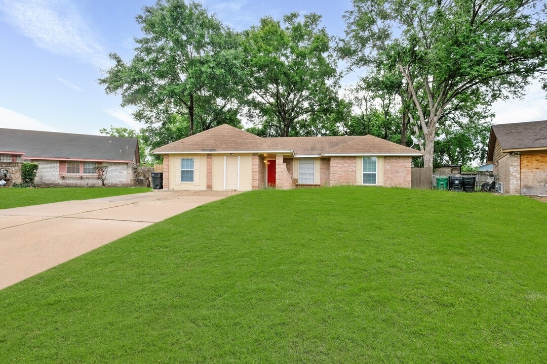 1514 Winter Bay Ln in Houston, TX - Building Photo