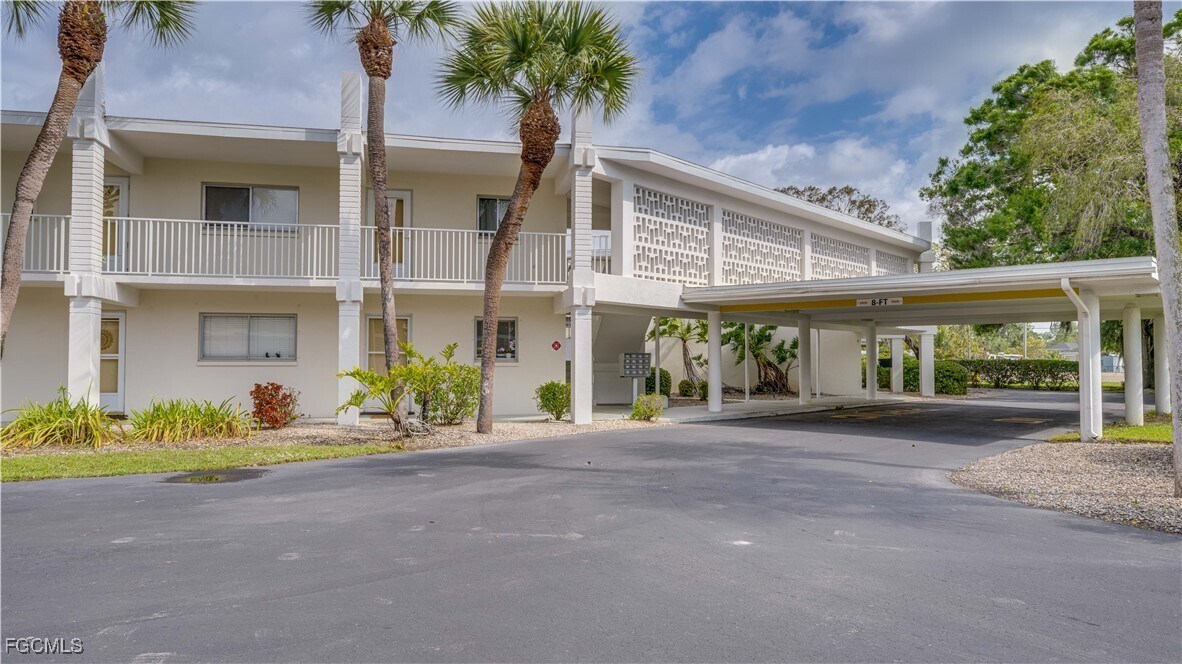 357 Joel Blvd in Lehigh Acres, FL - Building Photo