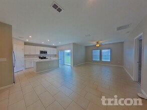 232 Garnet Ave in Kissimmee, FL - Building Photo - Building Photo