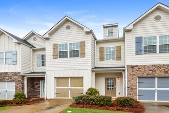 63 Madaline Ln in Dawsonville, GA - Building Photo - Building Photo