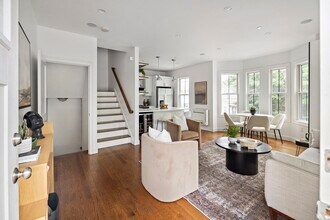 9 Cedar St in Boston, MA - Building Photo - Building Photo