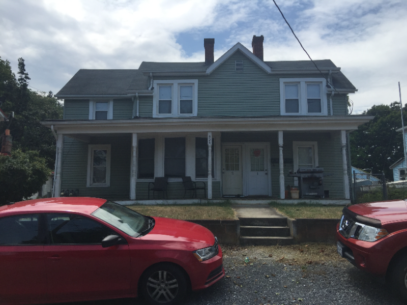 924 Nelson St-Unit -Apartment 2 in Staunton, VA - Building Photo