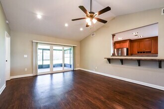 1009 Black Willow Dr in Oviedo, FL - Building Photo - Building Photo